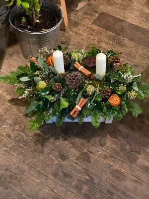 Double pillar candle Rustic display