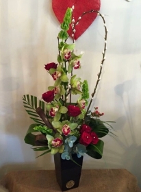 Cymbidium Orchid and Luxury Red Naomi Rose Display