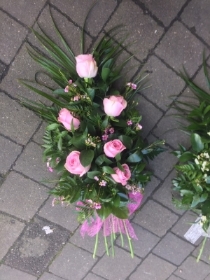 Simple Rose Sheaf 1